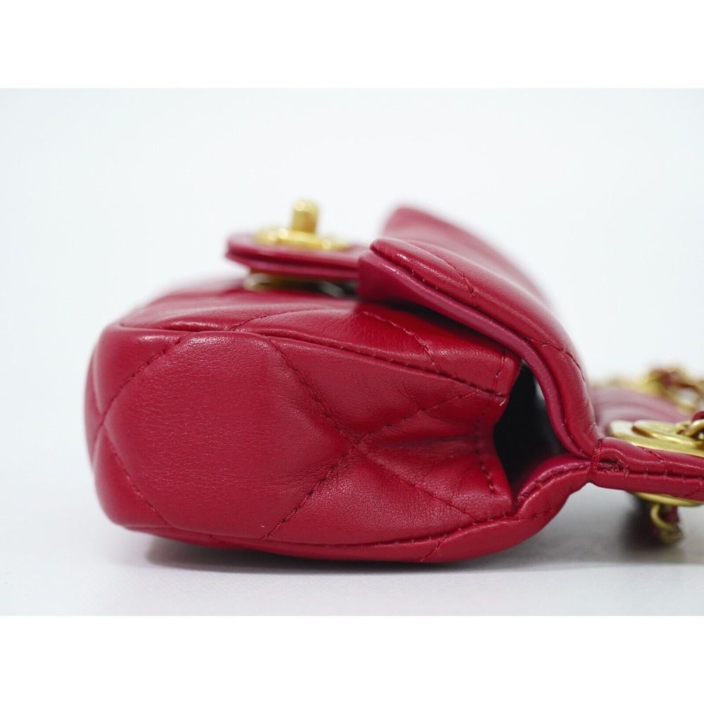 CHANEL Classic Flap Shoulder Bag - Picture 12 of 15